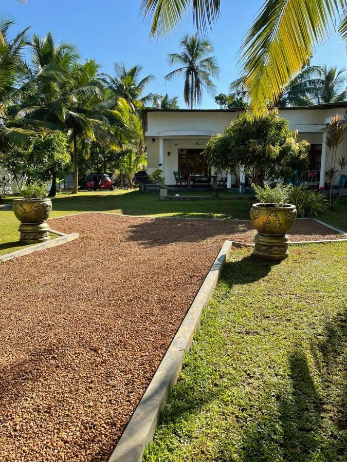 Villa Alex Beruwala Exteriér fotografie